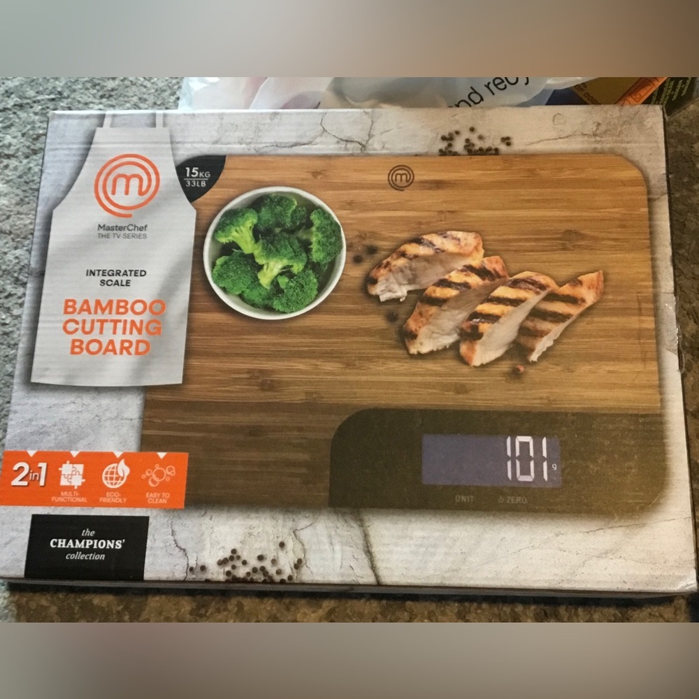 Bamboo Cutting Board with Integrated Scale 2in1 EcoFriendly MasterChef TV Series